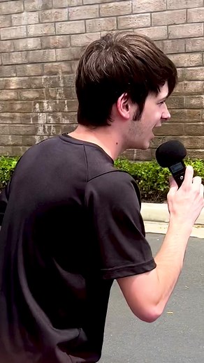 How many would you have gotten? 😂 (App: @triviacrack) #trivia #triviacrack @everythingevin