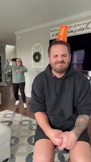 18M views · 345K reactions | I can’t stop laughing! 充洛藍 #challenge #couplegoals #funny | Team Balmert | Facebook