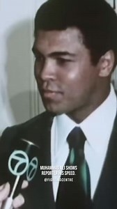 129K views · 2.5K reactions | Muhammad Ali shows Reporter his Speed | Boxing News and Views | Facebook