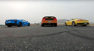 Video: Drag race - Porsche 911 vs. Corvette C8 vs. Shelby GT500