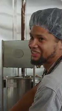 Making Sausage with NO Artificial Casings! 🐷