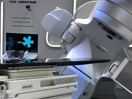 美国瓦里安制造的TrueBeam系统是目前最先进的新一代直线加速器，用于针对影像导引的放射治疗和放射外科治！,truebeam是什么设备- 抖音