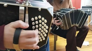 10K views · 285 reactions | Espectacular arreglo tanguero de la conocida canción Jingle Bells. YO BAILO TANGO les desea una muy feliz navidad !! | YO BAILO TANGO | Facebook