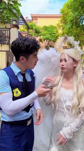 可以加个好友吗，你看地上？#college #love #funny