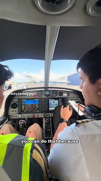 Quick engine starting guide #airwaysaviation #enginestart #studentpilot #cockipit