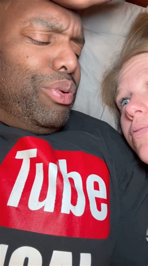 We Got a KING Size Bed… So Why Am I Hanging Off the Edge?! 😂 #comedy #funny #shorts