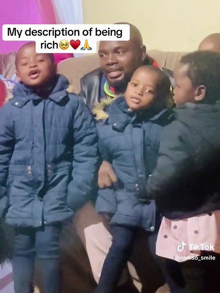 Family Singing Gospel Together - Heartwarming Video