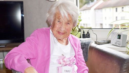 Ein leben voller Erinnerungen: Emma Holzer aus Oberndorf feiert 100. Geburtstag