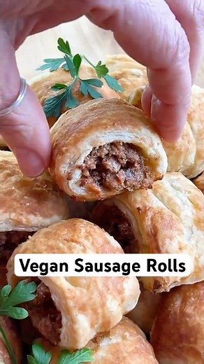 This Vegan Sausage Roll Recipe Will Blow Your Mind!