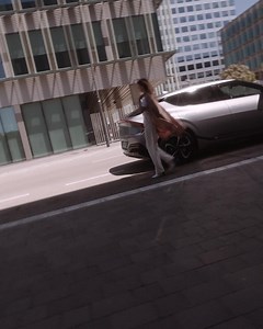 6.1K views · 284 reactions | The fully electric Kia EV6. Up to 528 kilometres of electric range,ultra-fast charging and packed with the latest technology. | Kia Ireland | Facebook