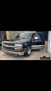 4K views · 118 reactions | Desde Puerto la CruzJesus Véliz Chevrolet Silverado 2000  #soyc10_venezuela  #C10esvenezuela  Pasión por las Camionetas Pick up #c10_venezuela #c10 #c20 #c30 #c60 #c70 #big10 #k5 #silverado #cheyenne #chevy #chevrolet #GMC #gmcsierra #suburban #c10era #c10club #c10truck #c10nation #chevy3100 #chevyapache #venezuela | C10_venezuela | Facebook