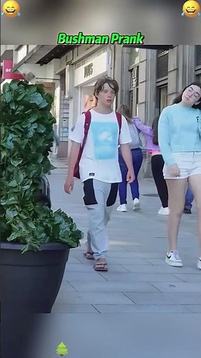 Bushmanprank 😂😂 #prank #usa #funny #youtubeshorts #bushmanprank