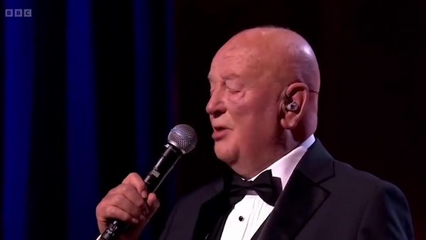 WATCH: Peter delivers an emotional performance on Michael McIntyre's Big Show