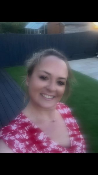 Sarah Jayne (@sarah.jayne.clark)’s videos with Show Me Love - WizTheMc & bees & honey