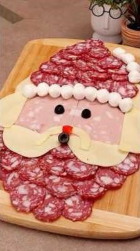 SANTA CLAUS CHOPPING BOARD WITH CURED MEATS AND CHEESES