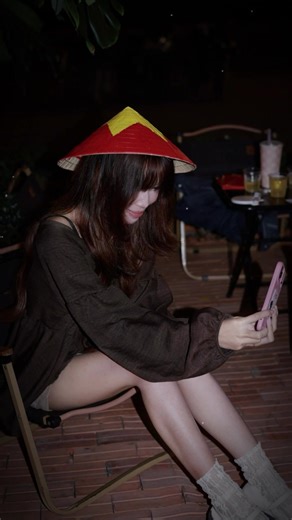 Em gái miệt vườn