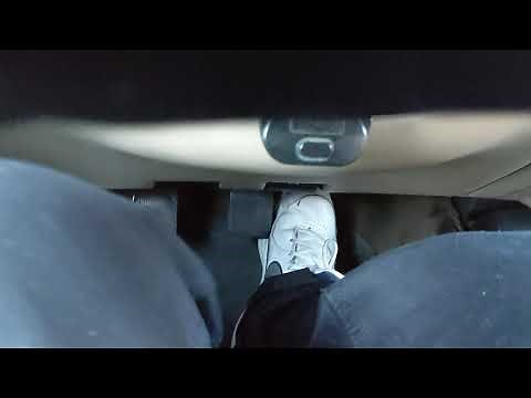 How to drive a manual Ford Ranger