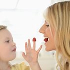 How to Get Children to Stop Biting the Inside of Their Mouths