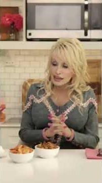 Dolly Parton Loves Drag Queens
