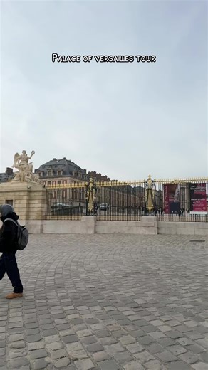 Explore the Palace of Versailles: A Complete Tour Guide