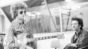 How to get Eric Clapton's Woman Tone with your guitar (and hear a pedal that will help you get it with a Strat)