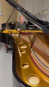 Tuning the Concert Grand Piano at the Estonia Piano Factory At the Estonia Piano Factory, the tuning of a concert grand piano is treated as both a technical discipline and a quiet act of craftsmanship. When a piano reaches this stage of its journey, it has already passed through the hands of woodworkers, action specialists —yet it is during tuning that its true musical identity begins to emerge. Tuning is more than achieving the correct pitch—it is about balancing the instrument’s entire sonic l