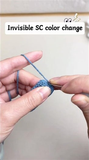 ✨ Invisible single crochet color change🧶 #CrochetTutorial #InvisibleColorChange#CrochetTips