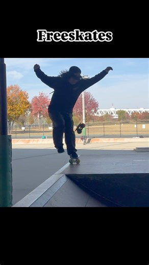 Isamu Yamamoto (official) on Instagram: "Recent freeskates clips Currently trying on @geerkat_shoes 's prototype skate shoes ------- @jmkride @jmkride.jp @clemira963 @rendai_74 @geerkat_shoes #freeskates #漂移板 #jmk"