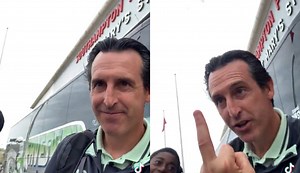 A Emery le recordaron su "good evening" y respondió con una peineta