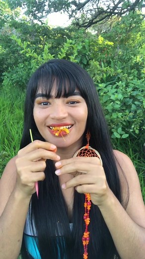 Natural Indigenous Makeup Tutorial with Urucum and Dende | Potiguara Tribe