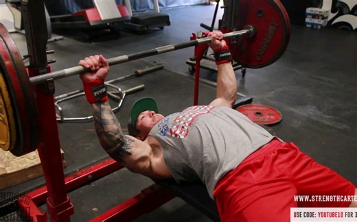 蒋哈克与big boy练深蹲和卧推/赛前