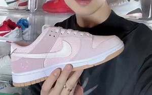 猛男粉色的dunk泰迪熊开箱测评指南