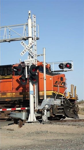 TRAIN SHORTS #01353 / WB BNSF 7293 MP 10.6 CAJON SUB 8-30-2025 #railtrack #railroad #automobile