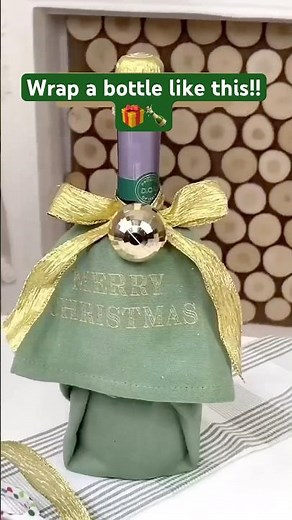 How to Wrap a Bottle with a Tea Towel 🎁🍾 | Easy & Chic Christmas Gift Wrapping Idea!