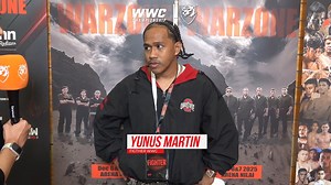 "Saya all out sampai tukar kem latihan untuk lawan Yusuf Azmi! Bukan gimik, betul sakit kena tampar!" Temubual eksklusif bersama Yunus Martin, petarung Indonesia sempena Warzone World Championship (WWC) pada 6 dan 7 Disember depan. Sidang Media kedua WWC telah berlangsung pada Sabtu di Kuala Lumpur dengan menampilkan keseluruhan 54 orang petarung dari Malaysia, Indonesia, Thailand, China, dan India. Jangan lupa dapatkan Ticket & Beli PPV👇 🎟️ Tickets & PPV: wwcworld.com & VIDIO 📲 Follow for fi