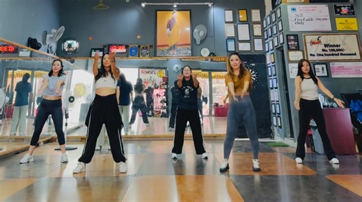 Golden Druk Jacksons | Druk Jacksons