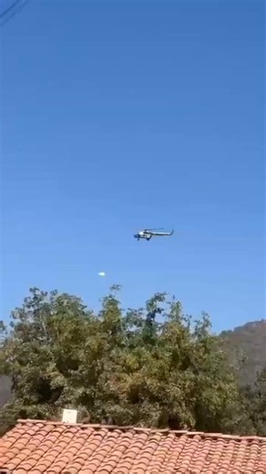 👿👿👿🚨 #ULTIMAHORA Elementos del Ejército Mexicano y la Fuerza Aérea realizan un operativo por tierra y aire en el poblado de Chacala, municipio de Tamazula, Durango, con apoyo de helicópteros. #Tamazula #Durango #Dgo #Sedena #Semar | Alerta Durango
