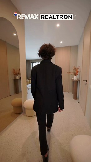 樂What does it mean to hire a Listing Expert? It means: ✅ You’re hiring a full-time Top Producer ✅ A company that has earned a 40-year reputation of being a revered Listing Brokerage ✅ An agent who knows how to create a customized marketing plan to market your home ✅ A Realtor who knows how to sell your home Faster & For Top Dollar! At REMAX Realtron, it’s all about YOUR bottom line! Send me a DM today! | Slavny Homes | Facebook