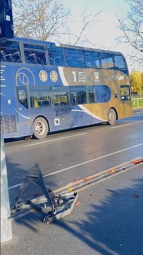 Beautiful Stagecoach Bus Hampshire England 🇬🇧🚌 | UK Public Transport #Stagecoach #UKBus
