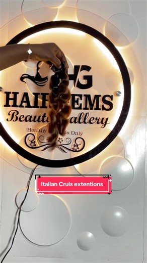Extention type :Italian Cruls Inches :12 Colour:B29 Density:150g 2-3 recommended for full braid 1-2 for boho braids #italiancruls #braidingextensionsvendorinikorodu #viral #fyp #protectivestyles
