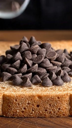 Chocolate Butter Spreading ASMR 🍫🍞Ultra Smooth Chocolate Butter on Bread #asmr #relaxing