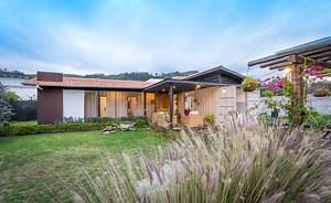 Amazing L Shaped Container Home