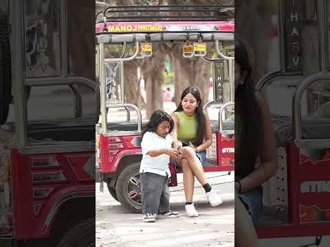 Babu ki kiss leni 😜 | Prank On Cute Girl 🥰 | The Real Satish