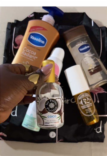 🫧 Heyy Darling 🫧 🎀🧼 🫧 Ma routine du soir 🫧 🛁 🫧🫧🫧🫧🫧🫧🫧🫧🫧 🎀🎀🎀🎀🎀🎀🎀🎀🎀 🫧🫧🫧🫧🫧🫧🫧🫧🎀 🫧 🎀 🫧🫧 🎀🎀 🫧🫧 #selflov #routinehygiene #showerroutine #hygienefeminine #commentavoirunebellepeau #sentirbon #selfcare #routinedusoir