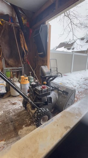 Craftsman Snowblower Pull Start #snow #engine #outdoors #machine