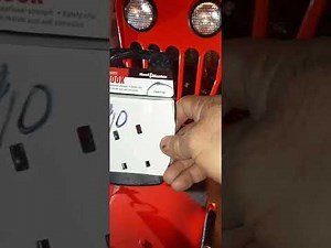 POWER KING 1979: *BEST* DIY STEP FOR EASY ON AND OFF OF TRACTOR! TOW HOOKS, & CLUTCH PEDAL MODS.