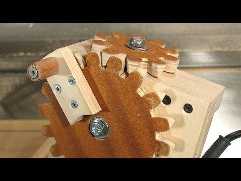 Building the tilting router lift