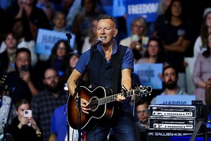 Bruce Springsteen publie une chanson de protestation à Minneapolis et chante « ICE dehors maintenant ! »