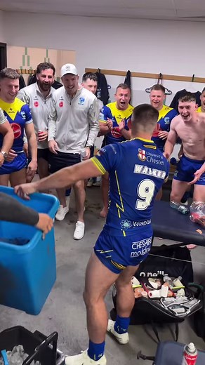 SING IT LADS 🥁😮‍💨 | Warrington Wolves