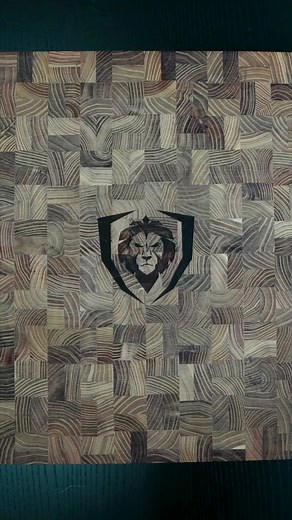 7.6K views · 74 reactions | This is an Ulu Knife (Kitchen Knives 101) #kitchenknives#kitchenknife#cheftips#homecooking#howtocook#cookinglesson | Dalstrong | Facebook